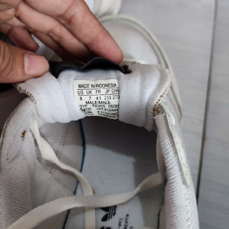 Sepatu adidas supercourt 41