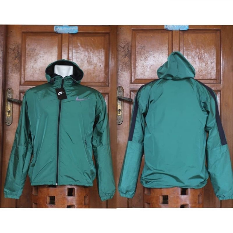JAKET PARASUT RUNNING JAKET OLAHRAGA  NIKE PREMIUM