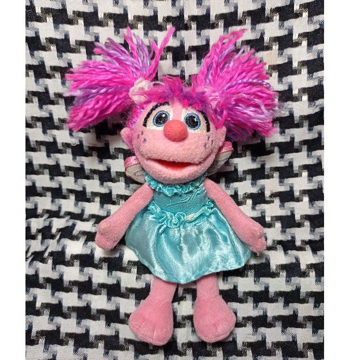 Boneka abby sesame street