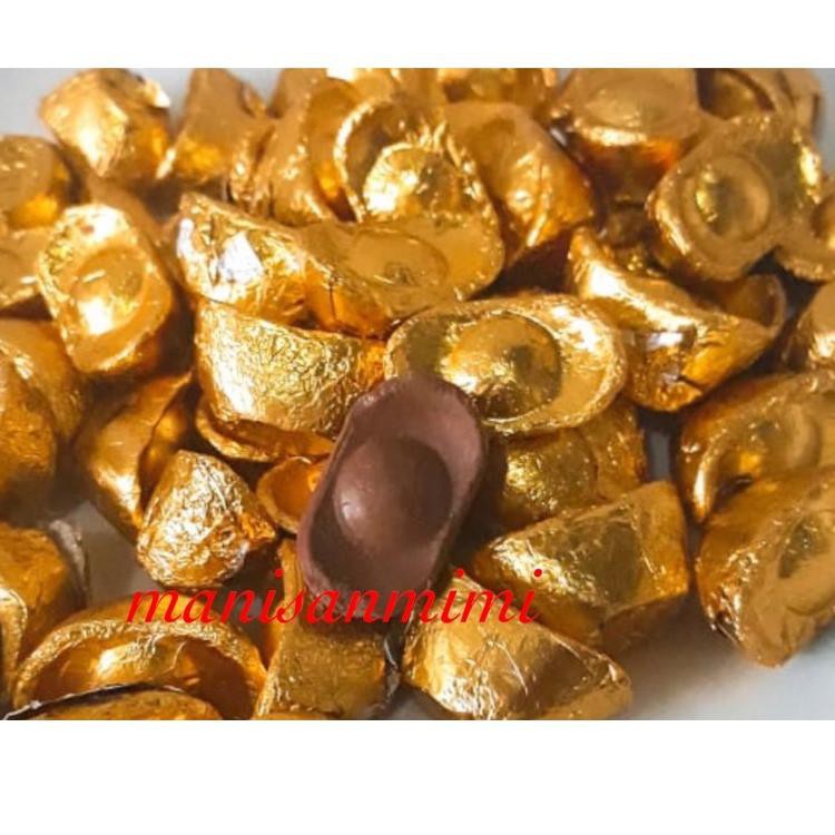 

MALL READYSTOCK COKLAT IMPORT BENTUK YENPAO/UANG DAN TELUR BERAT 200GR ISI KRGLBH 22PCS