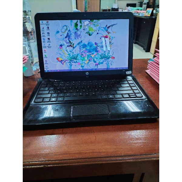 laptop 14 inch hp 1000 bekas preloved