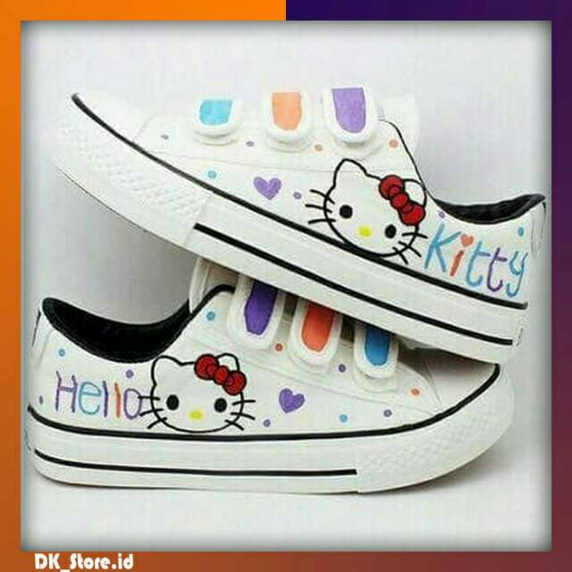 Sepatu Wanita Kets Casual Hello Kitty Putih / Sepatu Kets Wanita
