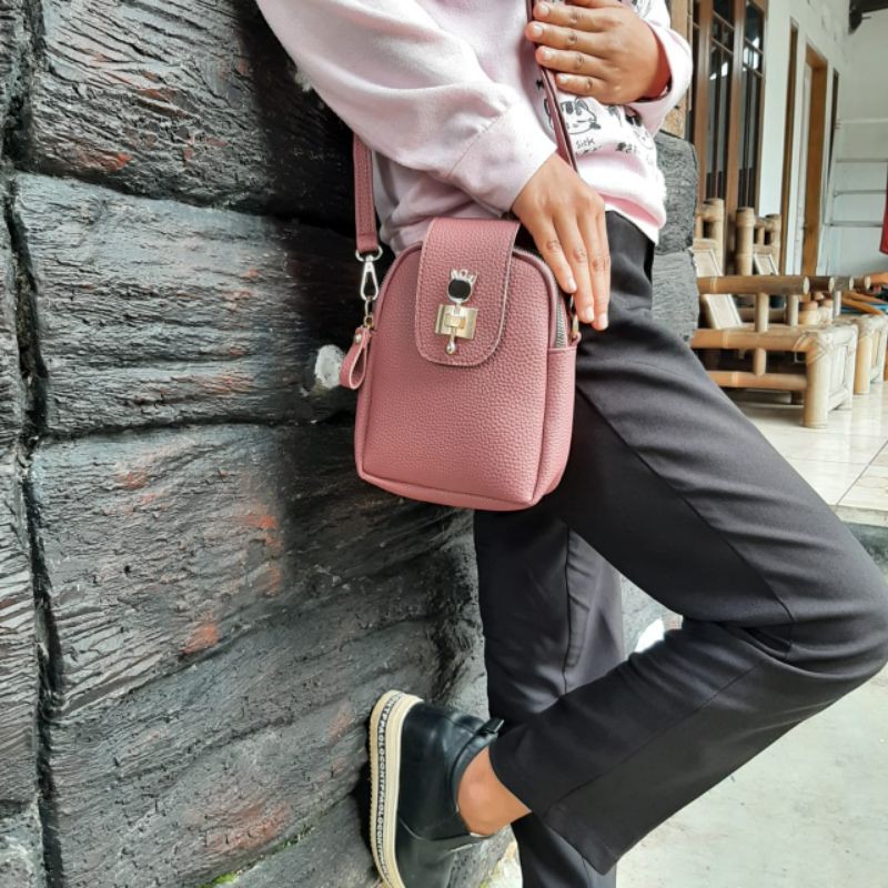 Tas Wanita Papirut Slempang Salsa WIDIANA Terlaris COD