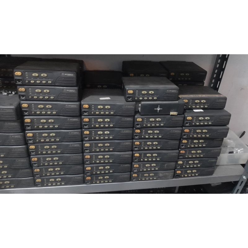 Rig Motorola Gm950 plus Setara dengan gm338 Uhf frekuensi lebar 403Mhz sd 470Mhz Seukuran Gm3688 uhf