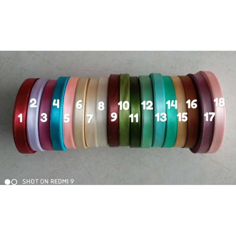

Pita Satin 1cm