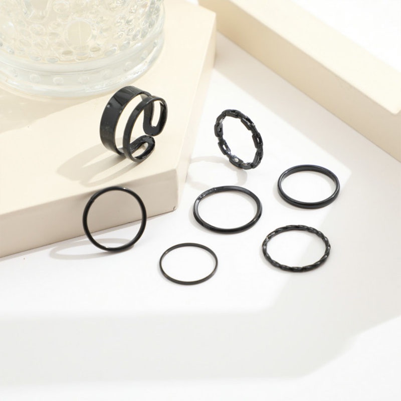 【COD】7pcs Cincin Korea Hitam Gaya Punk Aesthetic Cincin Titanium Pria Keren Untuk Wanita Ring Jewelry