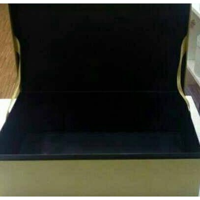 

KOTAK KADO /SESERAHAN/GIFTBOX/STORAGE. BISA CUSTOM. DV612CDC2