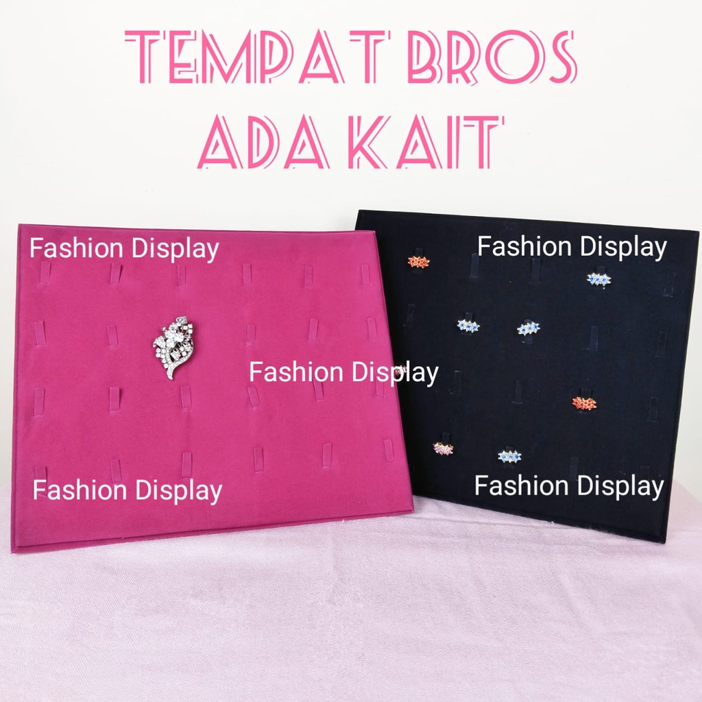 Display Tempat Pajangan Bross Tuspin Stand Bross Kerudung Hitam Atau Pink- BH