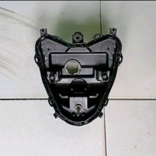 Batok lampu depan reflektor cb 150 r led