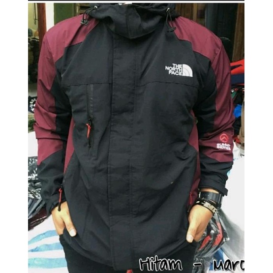 Jaket Pria Outdoor TNF Summit Seriez