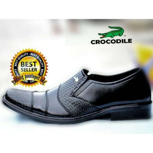 SEPATUPRIA [CROCODILE] HITAM FORMAL KERJA KANTORAN NIKAHAN KULIAH SANTAI DAN GAYA