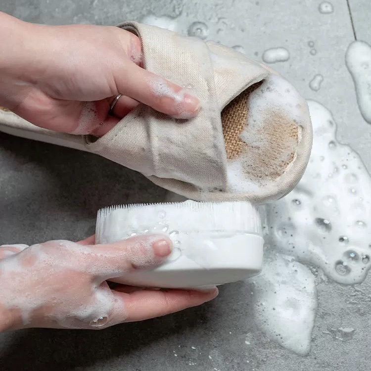 COZYHOUSE PERIE Laundry Soft Brush White Sikat Putih Pembersih Pakaian Minimalis Sikat Cuci Baju