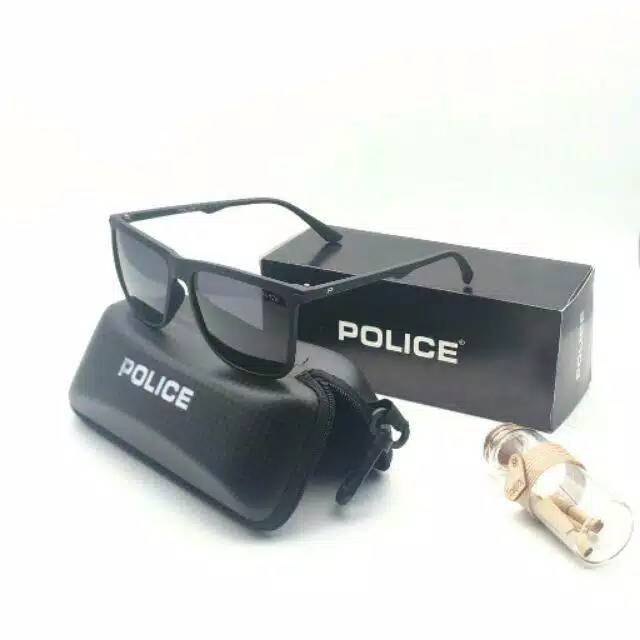 KACAMATA PRIA FASHION SUNGLASS POLICE P605 SUPER FULLSET FREE CAIRAN PEMBERSIH DAN LAP
