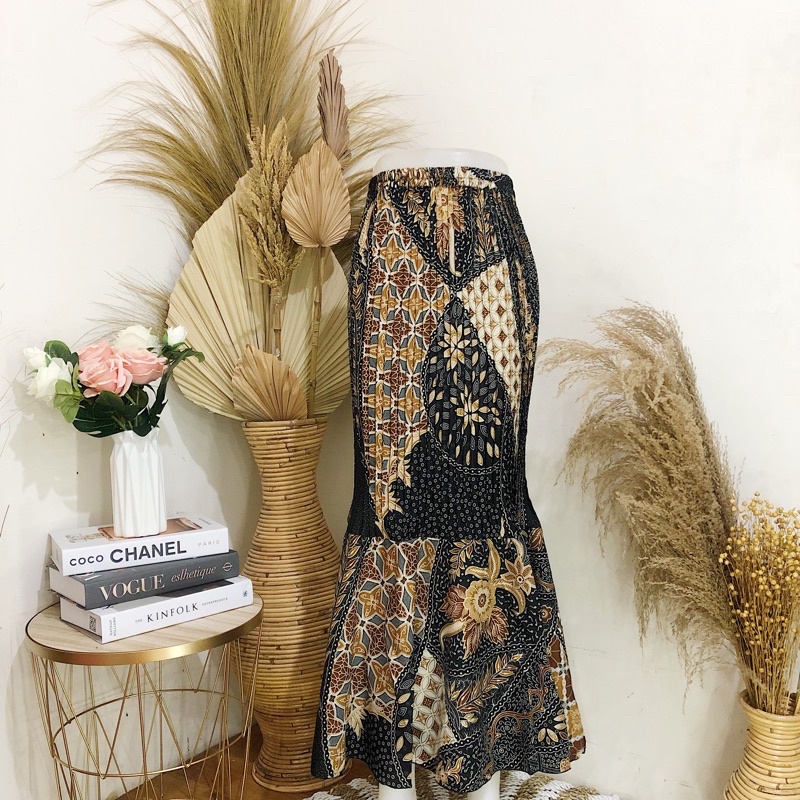 Rok Batik Plisket Duyung-Aurel Gold