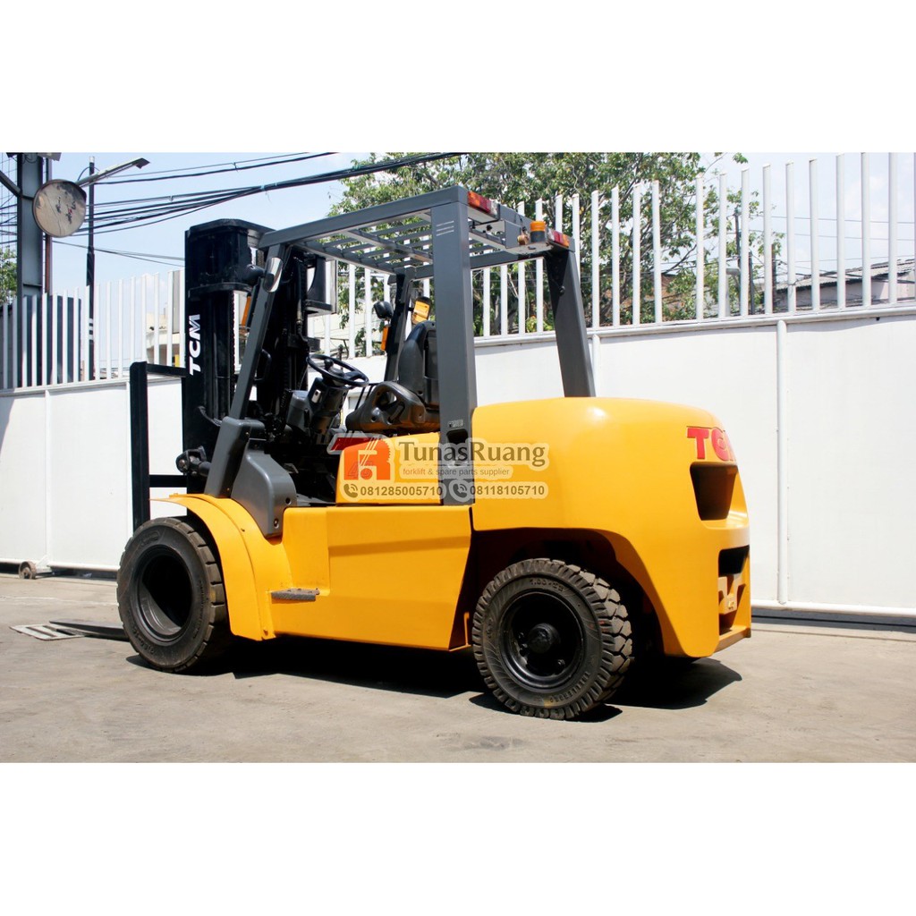 Forklift Diesel TCM 4 Ton