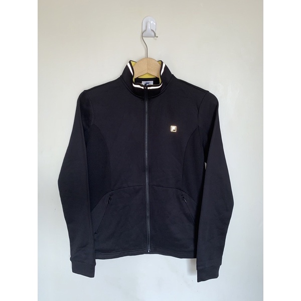 Preloved Fila Jacket Size (S) Warna Hitam (Olahraga/ Kasual)