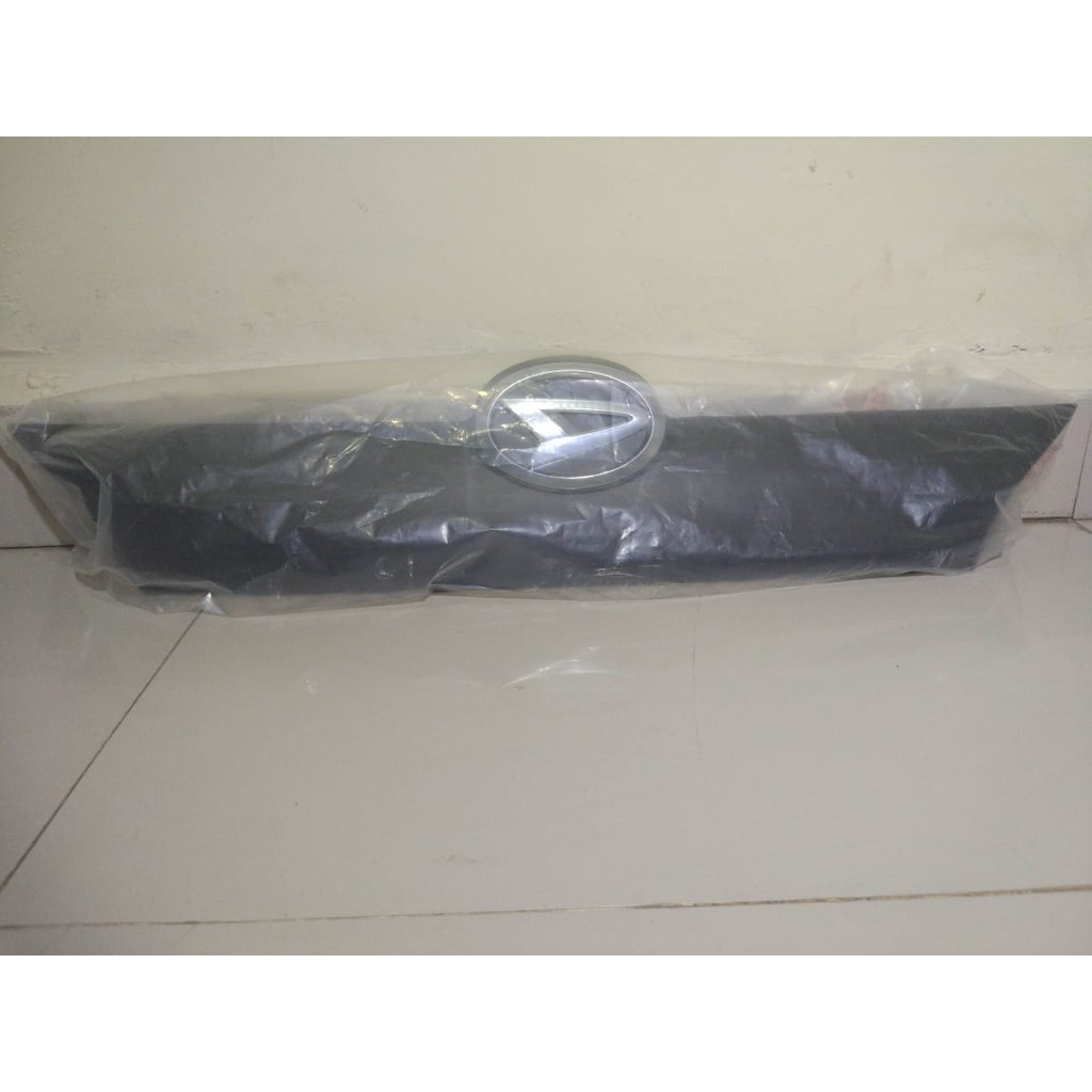 GRILL DEPAN DAIHATSU ESPASS NEW HITAM