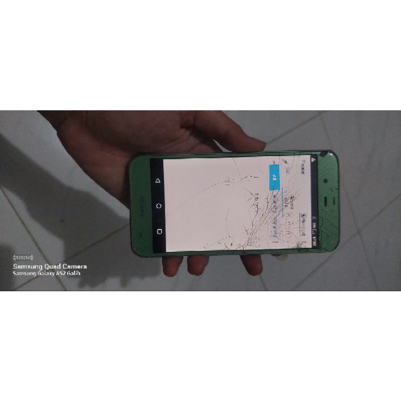 LCD dan TouchScreen HP Sharp Aquos SH04H SHV34 506SH Minus B