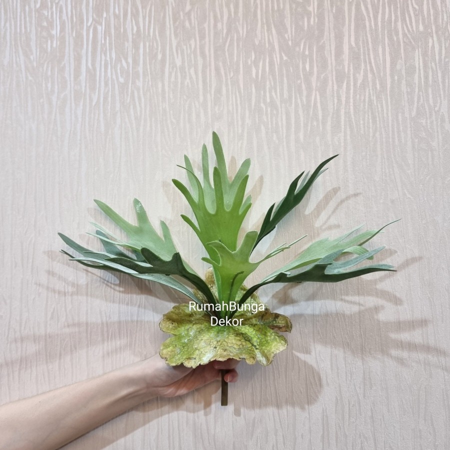 DAUN TANDUK RUSA ARTIFICIAL X9