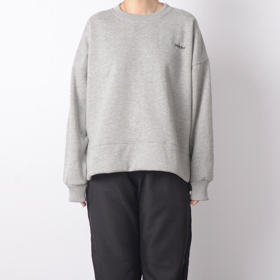 Penjualan Terbanyak.. UNTCKD Summit Flare Crewneck Misty