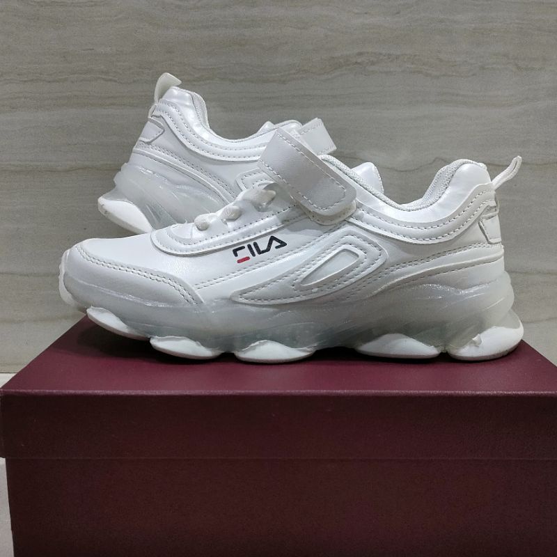 Sepatu Anak Bukan FILA (ADA LAMPU)