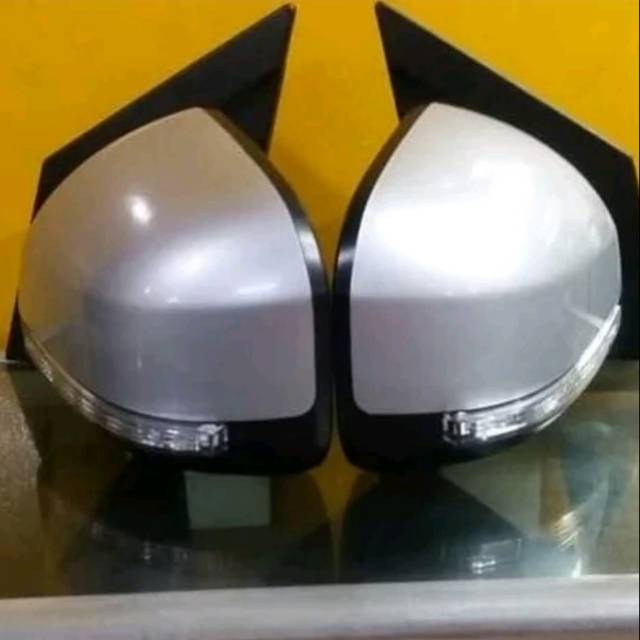 SPION MOBIL DAIHATSU AYLA ORIGINAL TAHUN 2012 2013 2014 2015