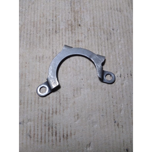 plat penahan noken as jupiter mx 135