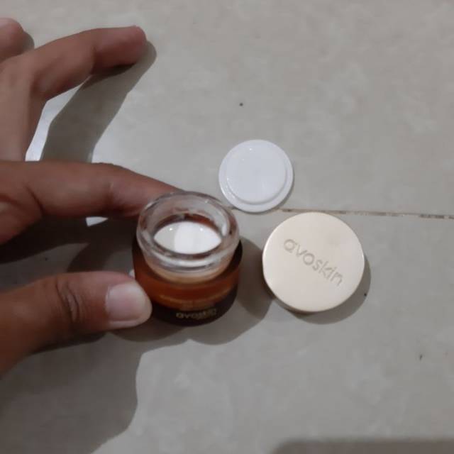 Preloved eye cream avoskin