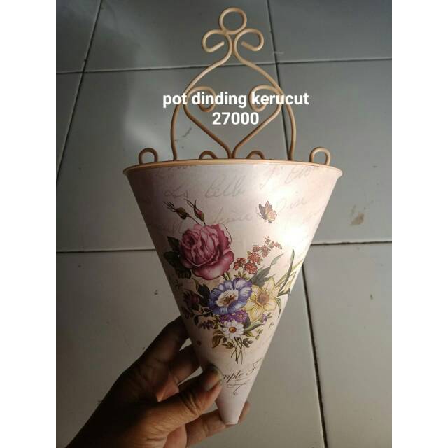  Pot  dinding  kerucut Shopee  Indonesia