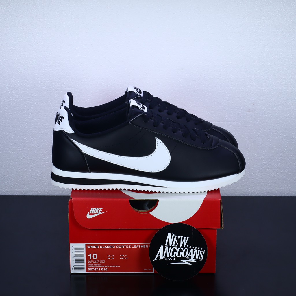 nike cortez hitam