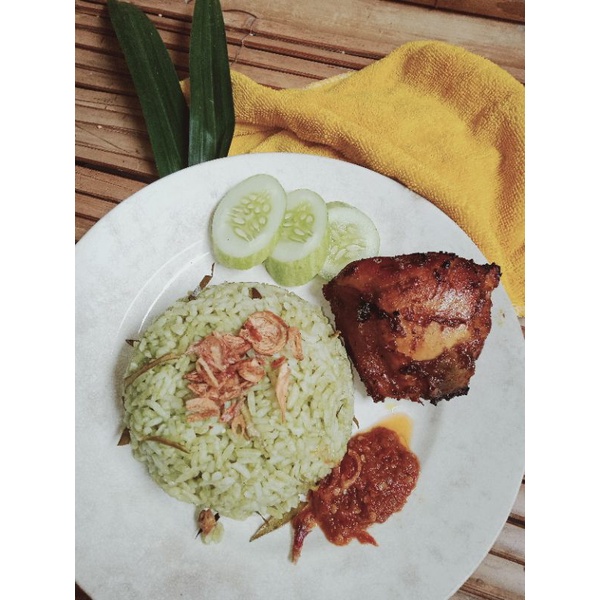 

Nasi Daun Jeruk
