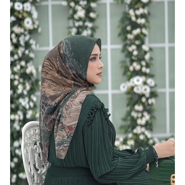 Buttonscarves farsha jungle