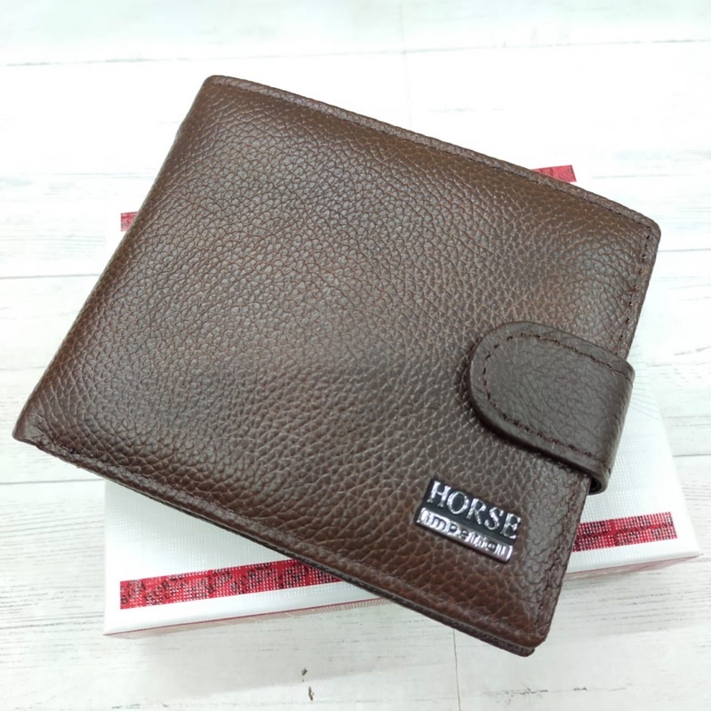 Dompet Kulit Asli. Dompet Pria Kulit. Dompet Imperial Horse Ukuran Standar Pakai Kancing Kode 023