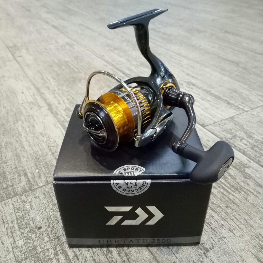 Reel Pancing Daiwa Certate 2500 10 1 bb