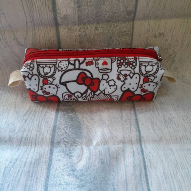 

Tempat pensil canvas karakter