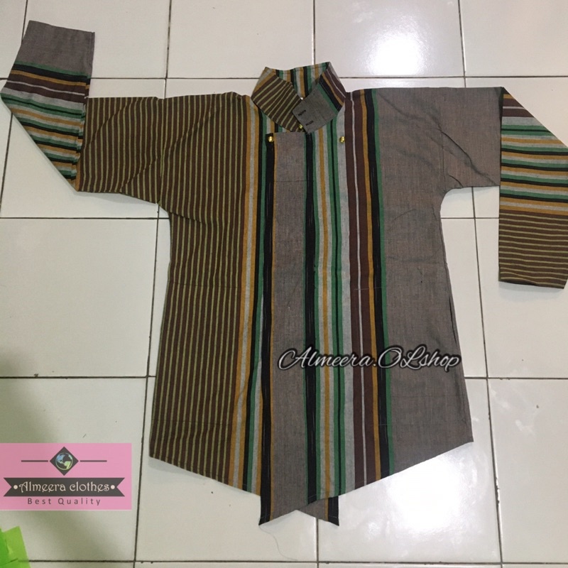 surjan lurik gradiasi alusan warna coklat salur kuning konbinasi hitam hijau