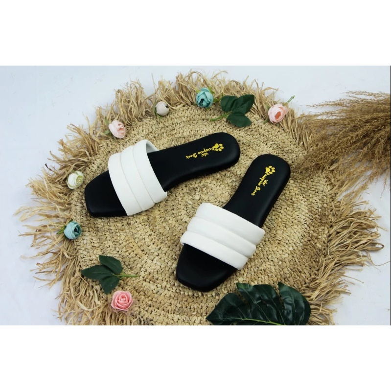 SEPATU BIG SIZE JUMBO WANITA FEODORA WHITE