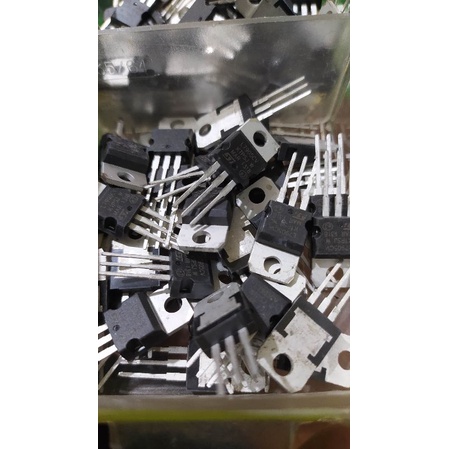 Regulator L7805 & L7905