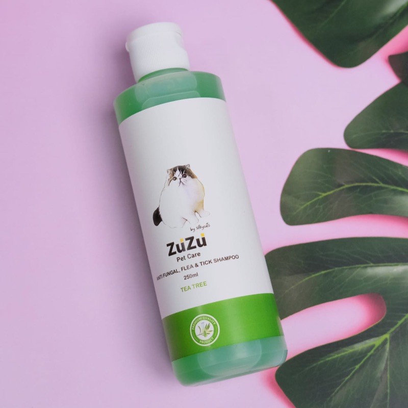 shampoo anti jamur &amp; kutu kucing . ZUZU ANTI FUNGAL, FLEA &amp; TICK SHAMPOO