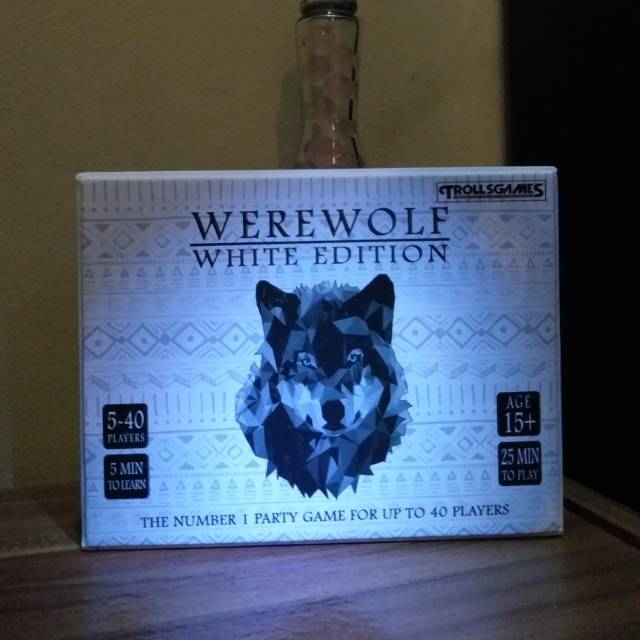Mainan Werewolf white edition
