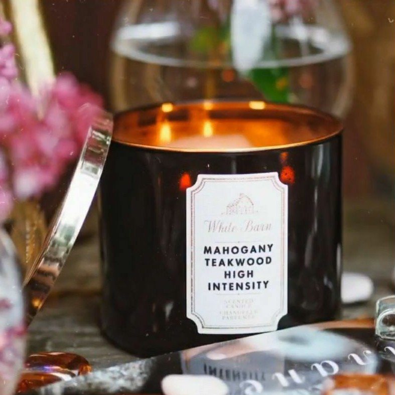 BATH &amp; BODY WORKS BBW MAHOGANY TEAKWOOD HIGH INTENSITY 3-WICK SCENTED CANDLE 411 G LILIN WANGI 3 SUMBU PENGHARUM RUANGAN