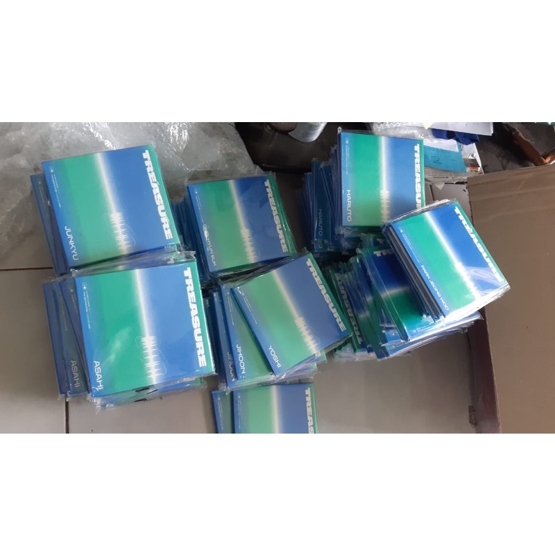 

TEUDOLL ALBUM SEALED ONLY