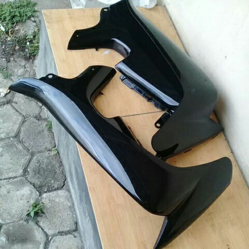 Sayap suzuki SMASH LAMA HITAM KANAN KIRI ORIGINAL SGP