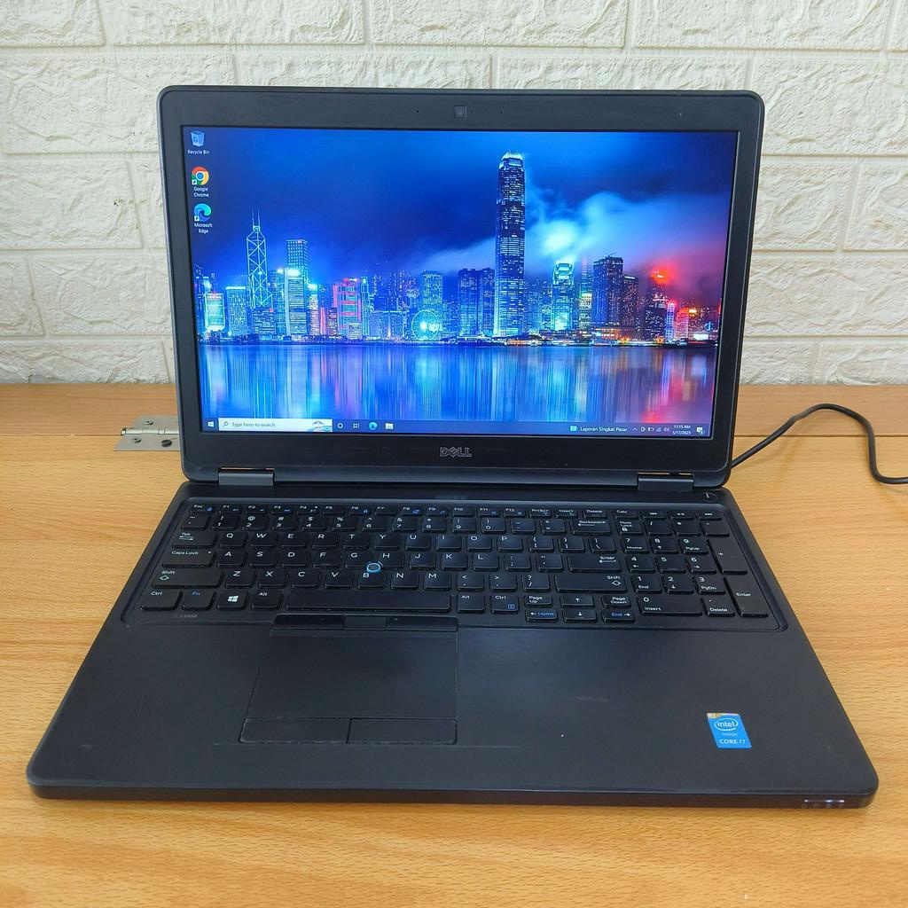 Laptop Dell Latitude E5550 Core i7 Gen 5 RAM 8GB SSD 256GB Murah