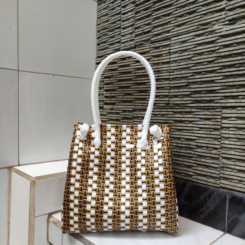 TAS JALI ANYAMAN BALI 2 KANCING