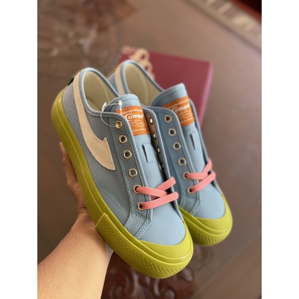 Compass gazelle matcha blue low