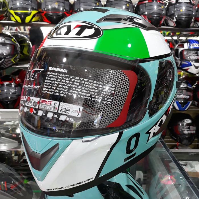 Helm KYT Vendetta2 SE Andrea Locatelli Blueis / Green