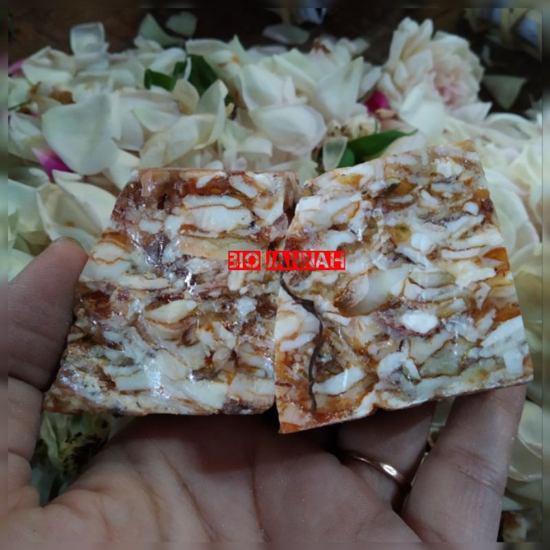 

menyan madu (grade B) 100gr