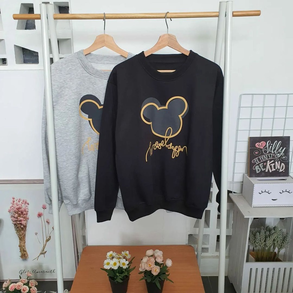 Head Mouse Sweater Atasan Wanita Motif Head Mouse Gaya Kekinian