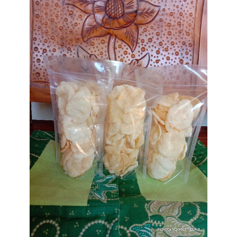 

Emping Melinjo Super netto 20 gram- Tipis - Standing Pouch - Shaa Cakery